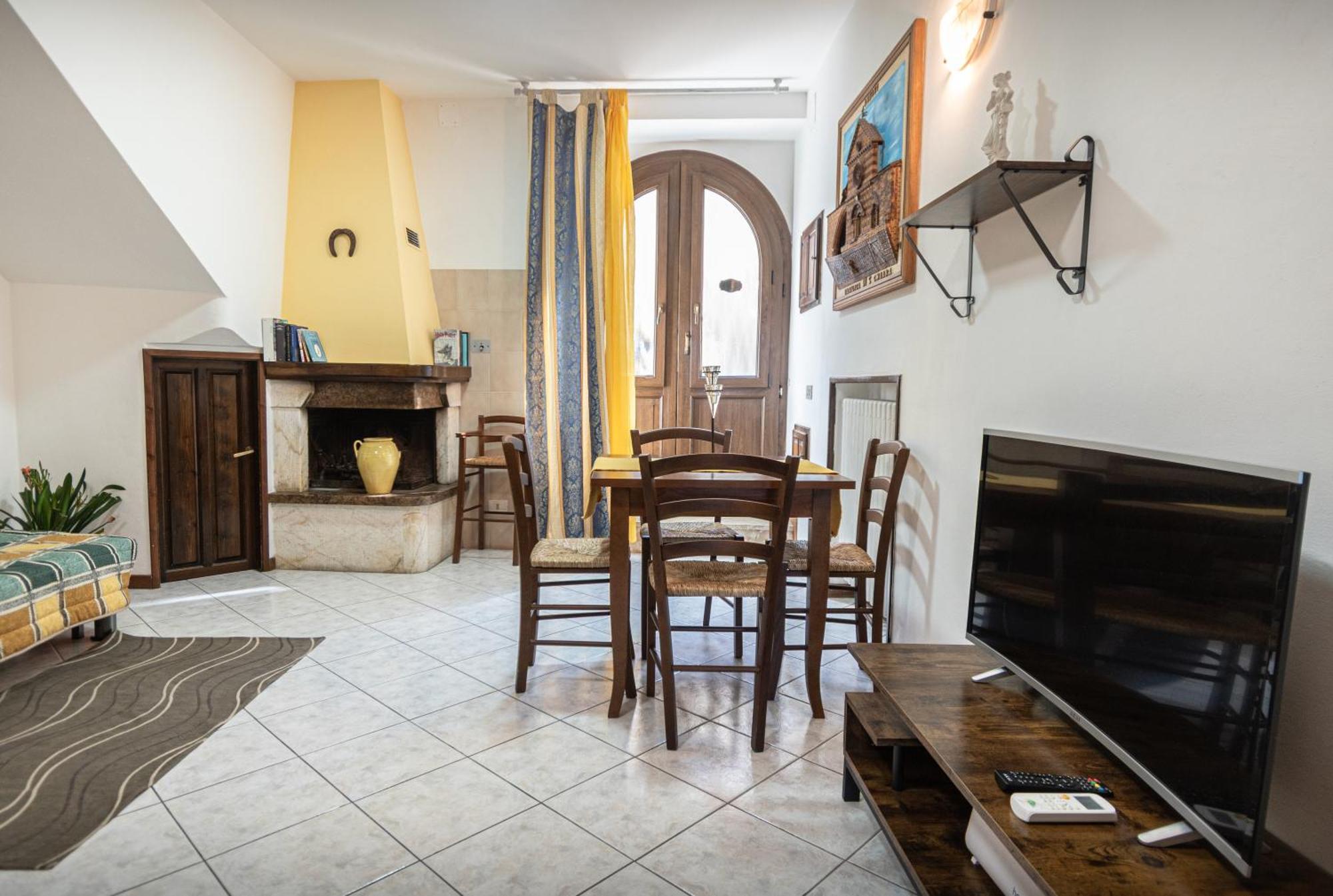Le Casette Di Franco & Anna Assise Extérieur photo